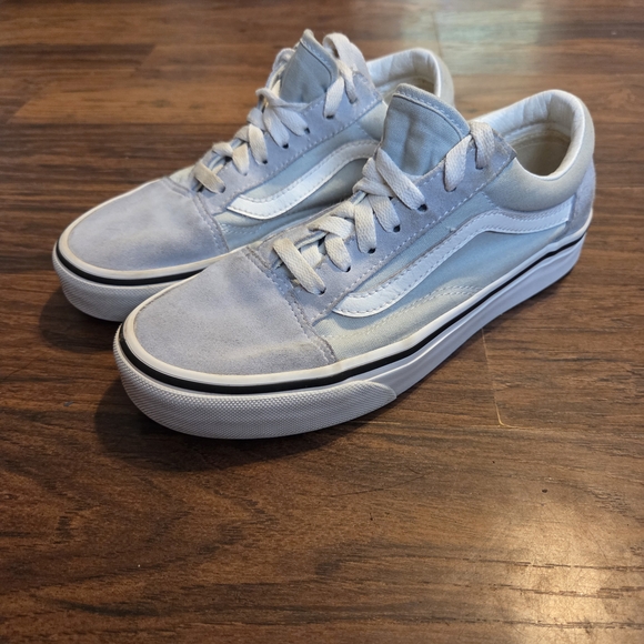 Vans Light Blue And White Lace Up Suede Toe Sneakers - Picture 2 of 6